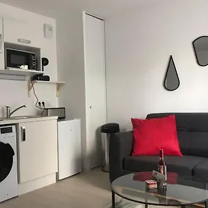 https://grand-studio-meubl-pour-1-ou-2-personnes.inbrittany.com