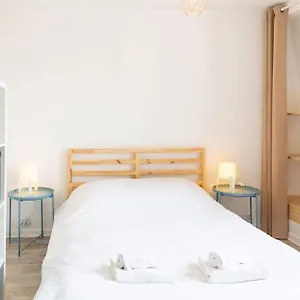 https://kordaouenn2-rive-droite-appart-1ch-st-pierre-proche-bus.inbrittany.com